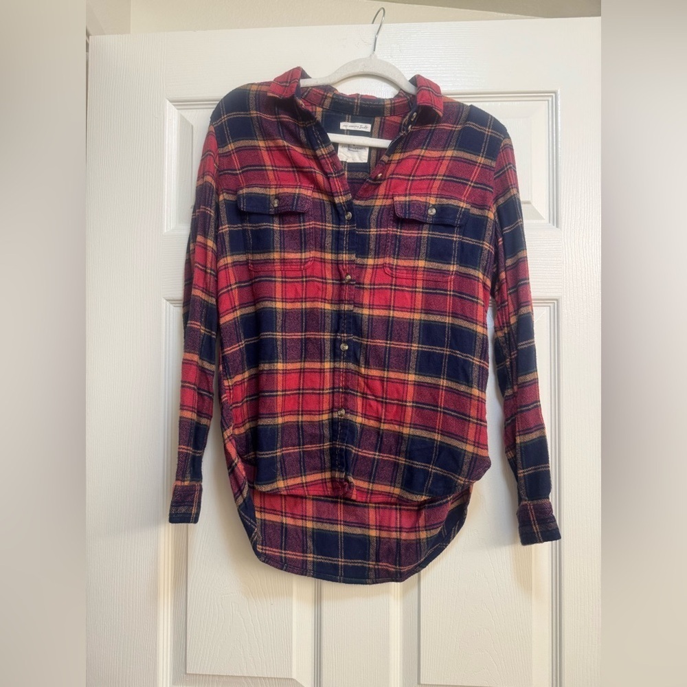 American Eagle Outfitters Women’s Buttondown Soft Flannel
